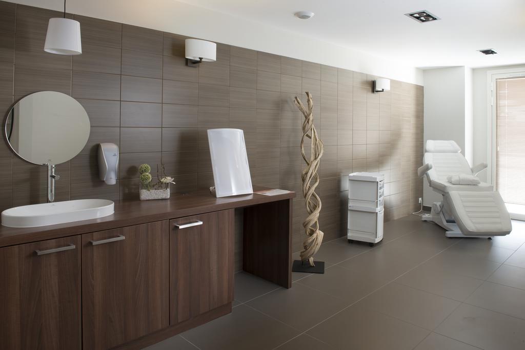 Domitys La Fleur De Lin Aparthotel Ландерно Екстериор снимка