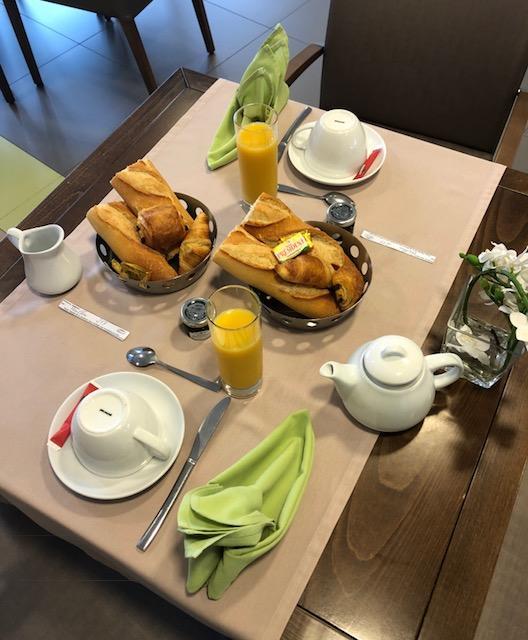 Domitys La Fleur De Lin Aparthotel Ландерно Екстериор снимка
